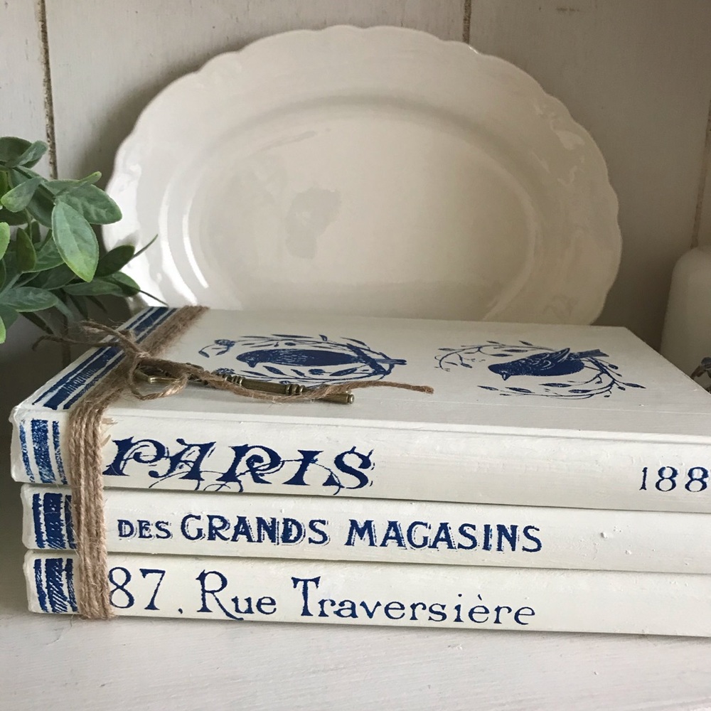 Handcrafted Distressed Up Styled Book Stack - Picture 3 of 8